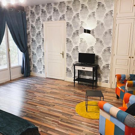 Bed and Breakfast Les Genebruyeres - L'Histoire D'Un Reve Обиньи-сюр-Нер Экстерьер фото